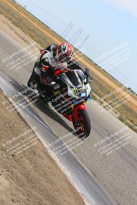 media/May-29-2023-Lets Ride (Mon) [[943717a907]]/B Group/1220pm (Grapevine)/